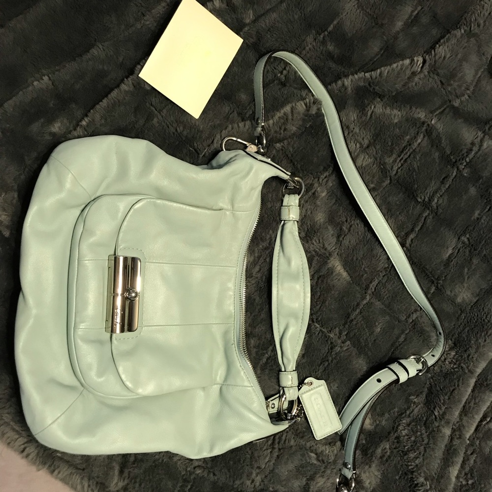 Women’s Coach handbag